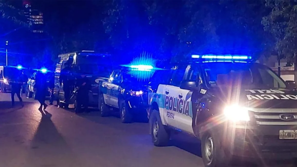 Caso Loan: fuertemente custodiados, cinco imputados en tránsito a Salta hicieron parada en Santiago antes de llegar al penal federal de Güemes