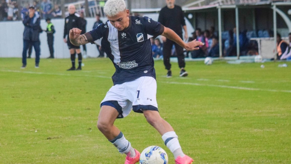 Vanetta podría dejar Juventud Antoniana: lo busca un equipo de la Liga Profesional 