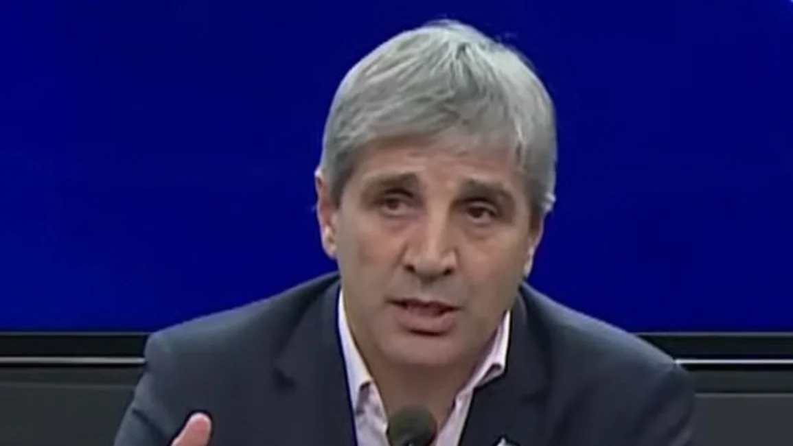 Caputo recibe a los bancos por la etapa de "emisión cero"