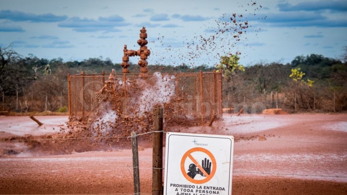 "Esto está fuera de control": temor por el desastre del pozo petrolero