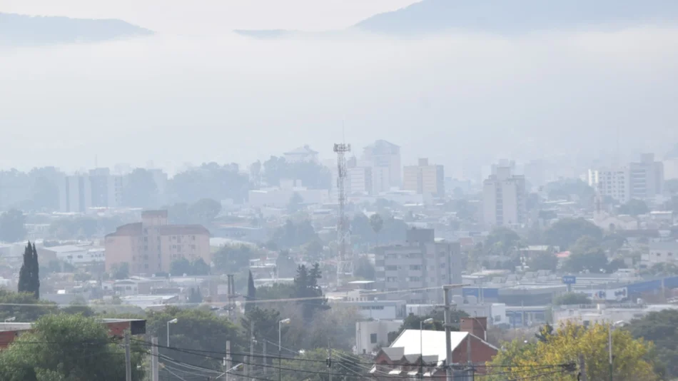 VIDEO: Salta bajo la neblina, pero se espera que las máximas mejoren en la tarde