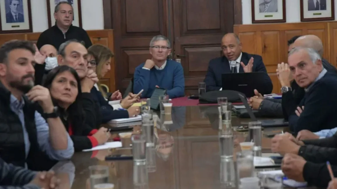 Reducción tributaria y eliminación de tasas fiscal
