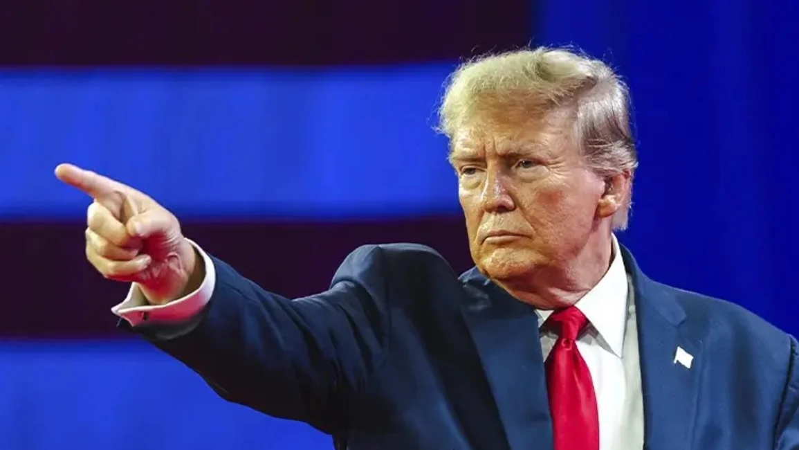 Trump planea un desfile militar,  su cumpleaños y amenaza a los que quieran protestar