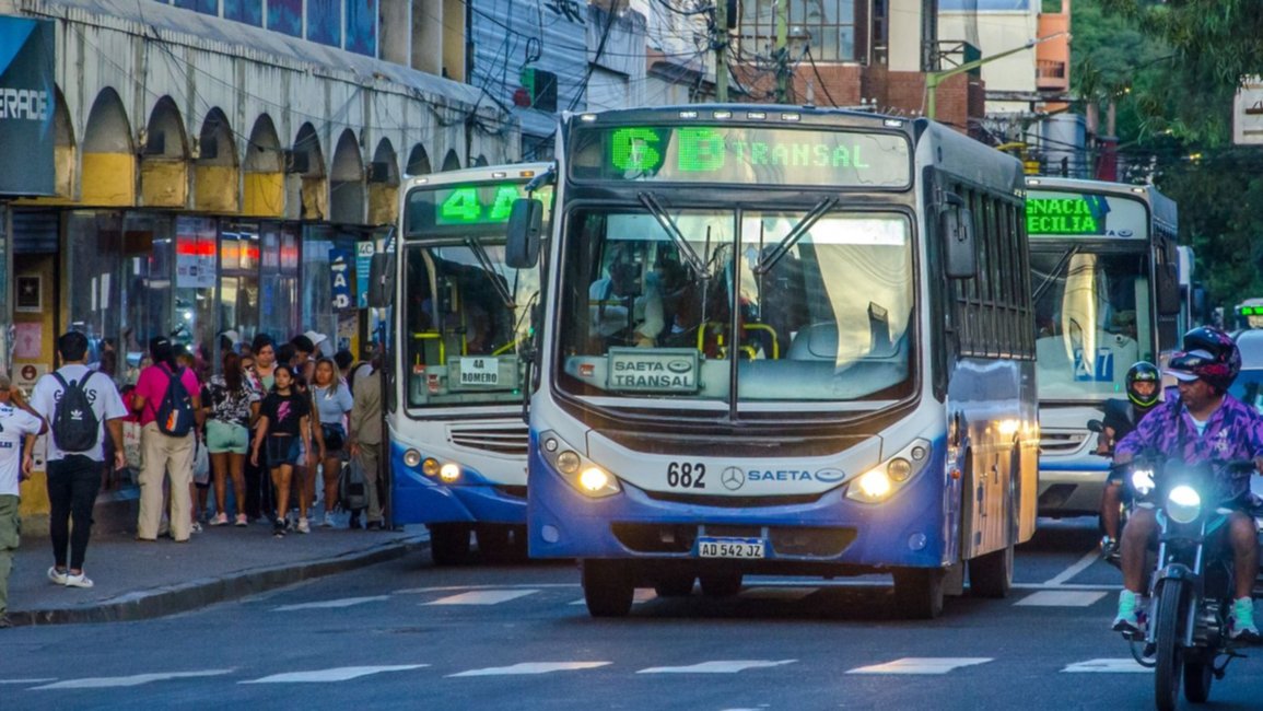 Aumento del boleto: la AMT resolvió que la nueva tarifa de colectivo será de $1150