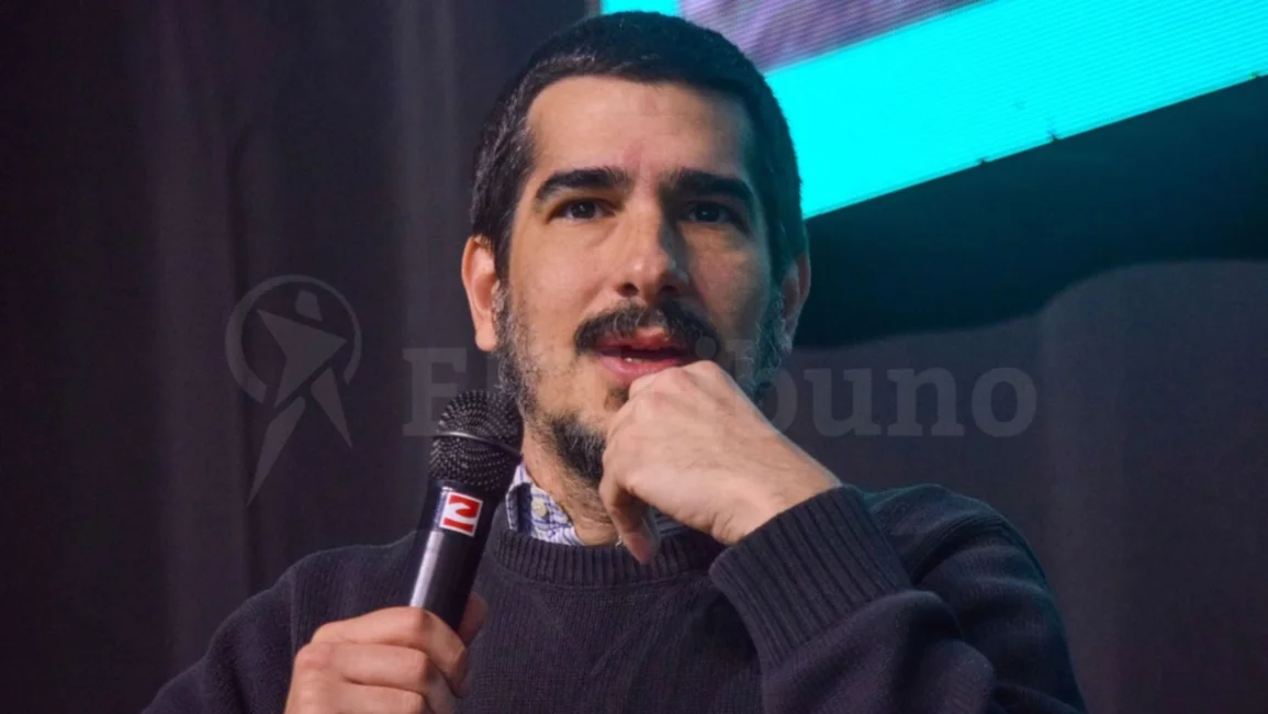 Entre ancestros y algoritmos: pensar el futuro desde el colapso humano