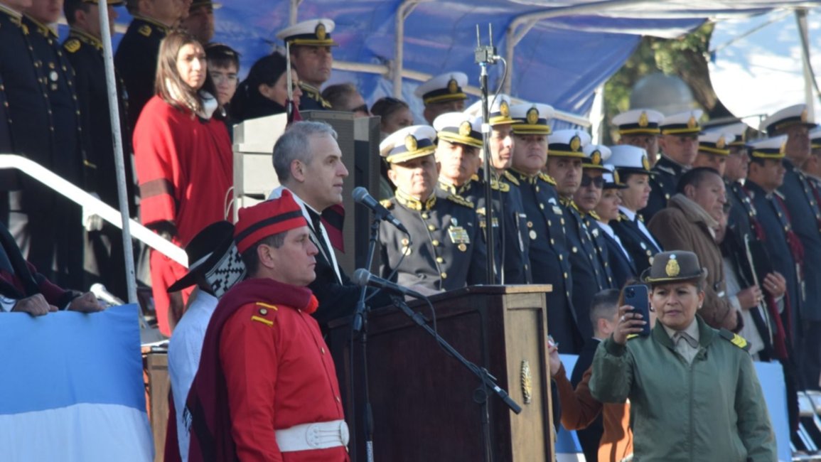 El mensaje del capellán en honor a Güemes: "La libertad no es hacer lo que uno quiere, sino abrazar el bien"