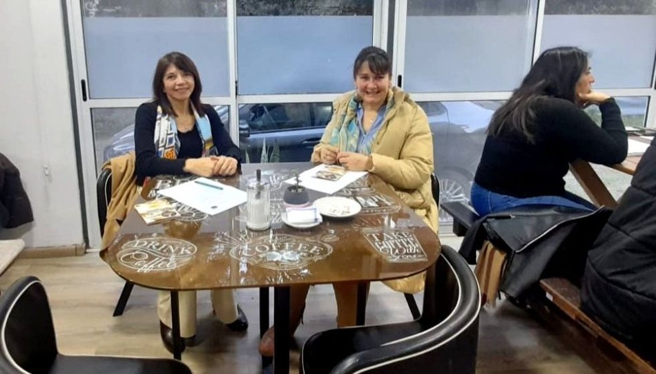 El té en hebras como ritual: una experiencia sensorial que gana adeptos en Salta