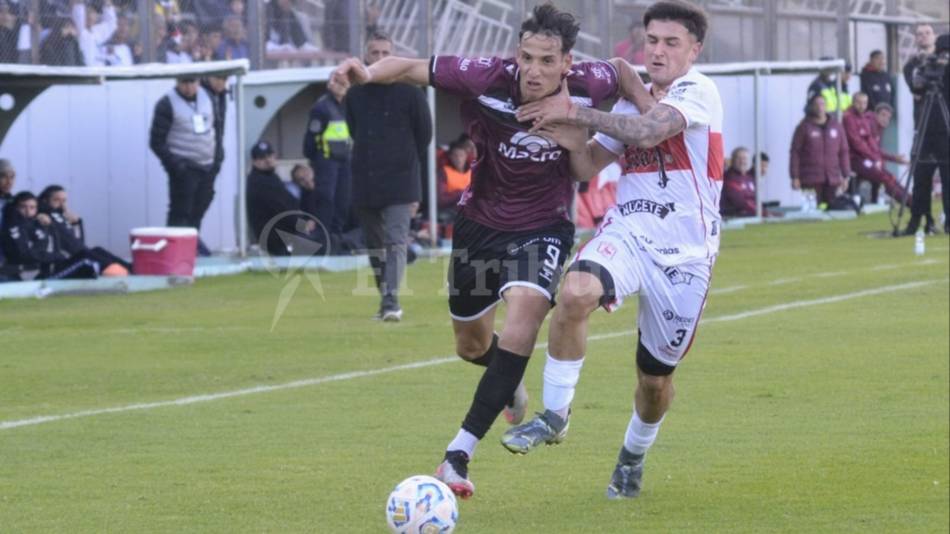 Central Norte empató con Deportivo Morón 0 a 0, aunque hizo más que su rival para ganar