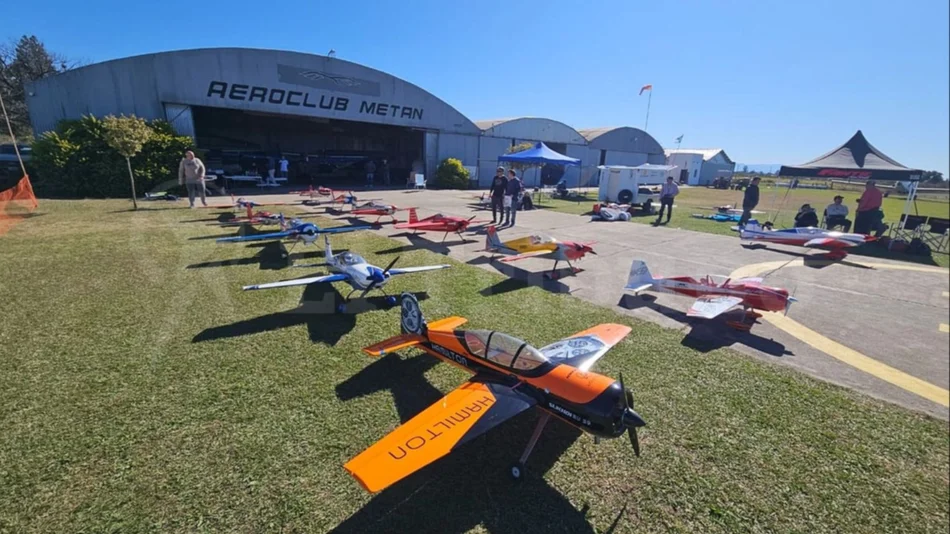 En Metán se desarrolló con éxito una competencia nacional de aeromodelismo