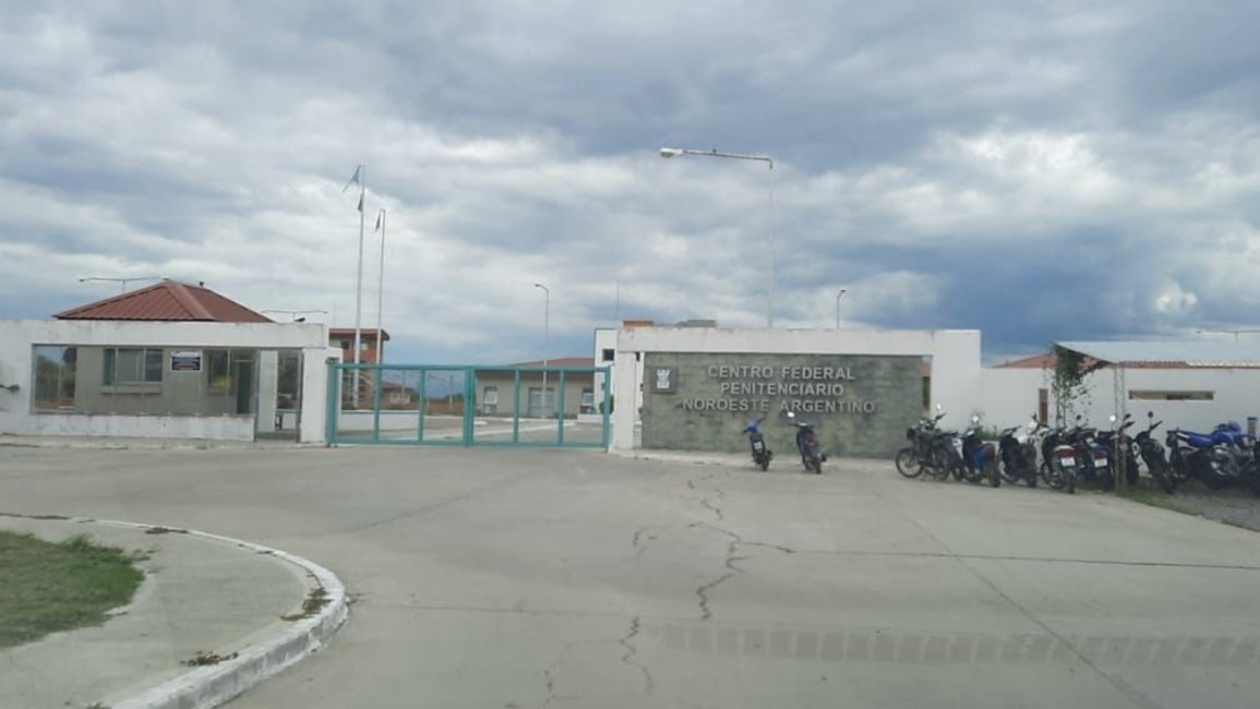 Una pelea por un corte de pelo terminó en un homicidio dentro de la cárcel federal de Güemes 