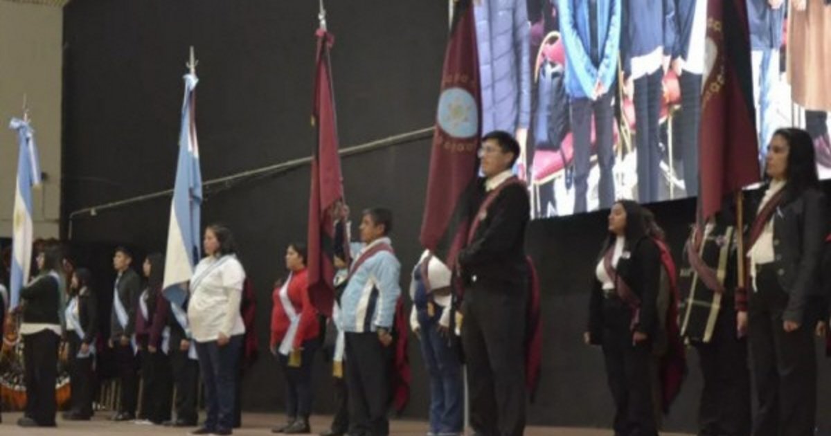 Debatieron sobre la educación de jóvenes y adultos