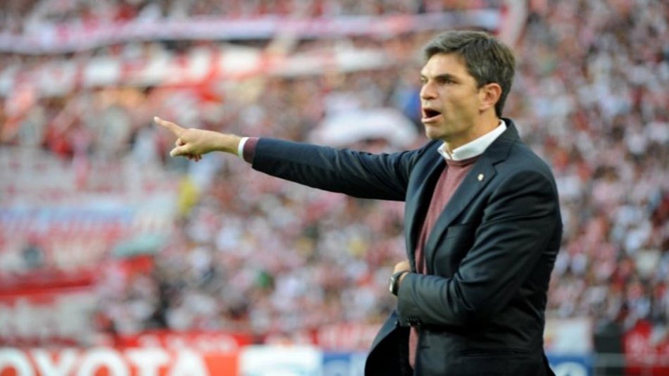 Mientras Sabella analiza, Pellegrino ya es el plan B