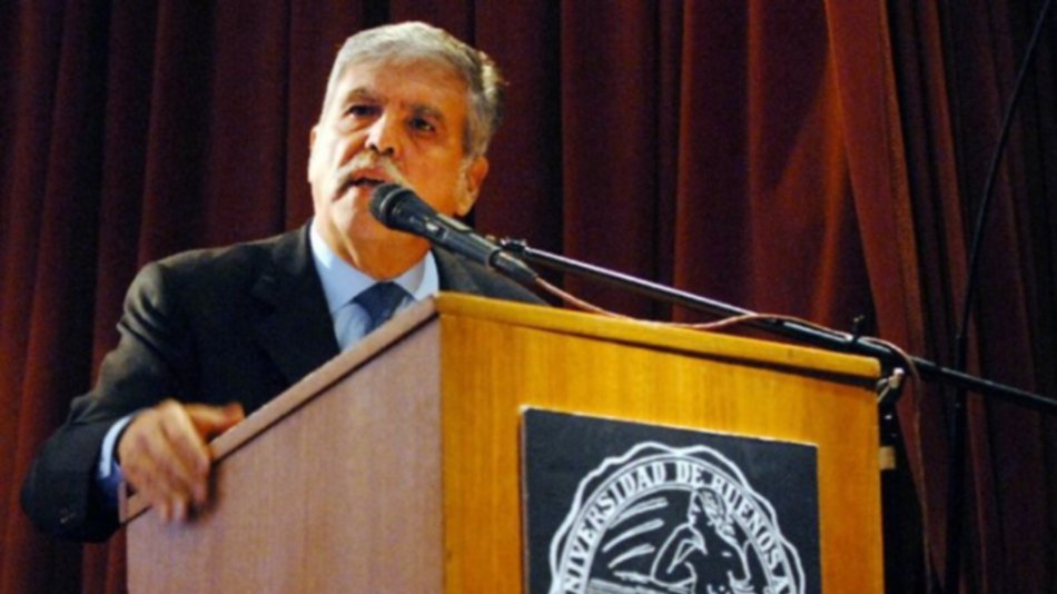 Internaron al ministro de Planificación Federal Julio De Vido