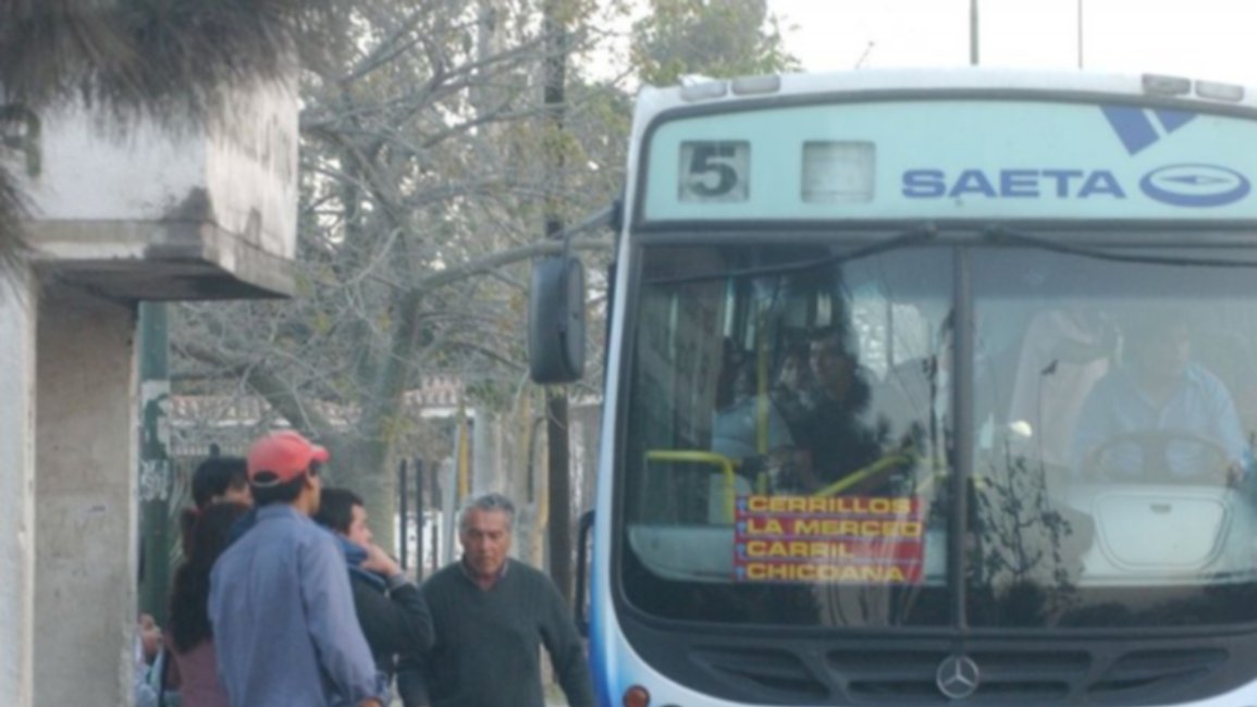 No se respetan todas las frecuencias de Saeta | Transporte público
