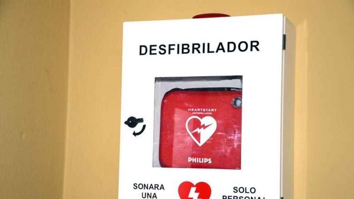 Será obligatorio instalar desfibriladores en lugares públicos y privados