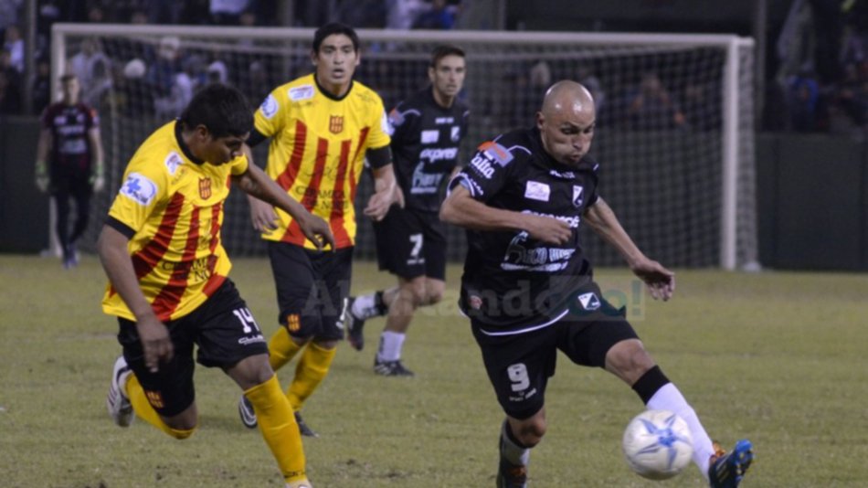 El ciclón lo amargó otra vez: Central Norte y Mitre igualaron 1 a 1 | Federal B, Central Norte, Mitre