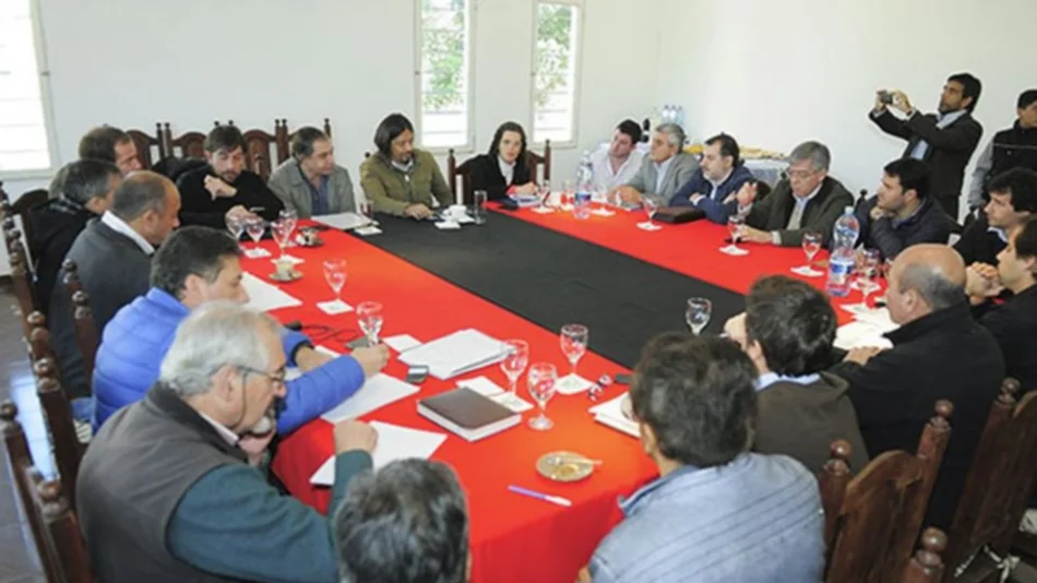 Supervisan obras de saneamiento en Pichanal