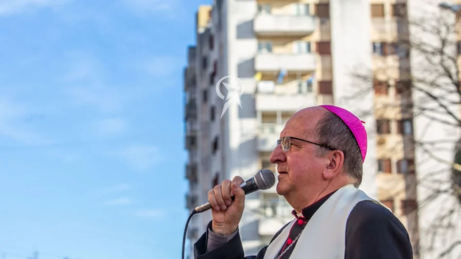 Cargnello pidió a la Virgen que “ilumine a los legisladores”