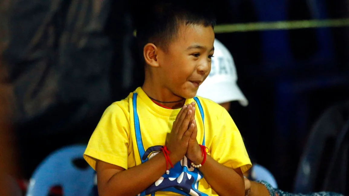 Milagro en Tailandia: tras 9 días encuentran con vida a doce niños desaparecidos en una cueva