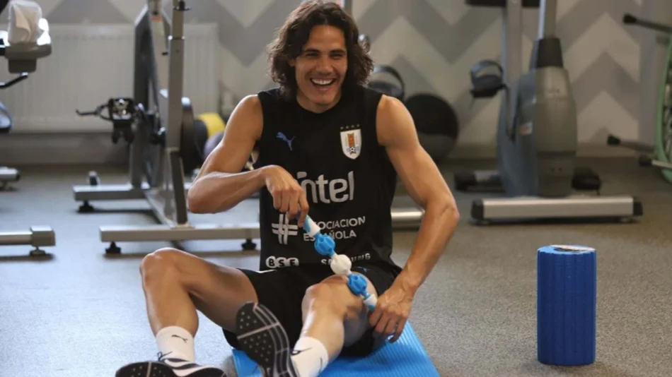 Cavani saltó a la cancha en Nizhni, pero trabajó diferenciado