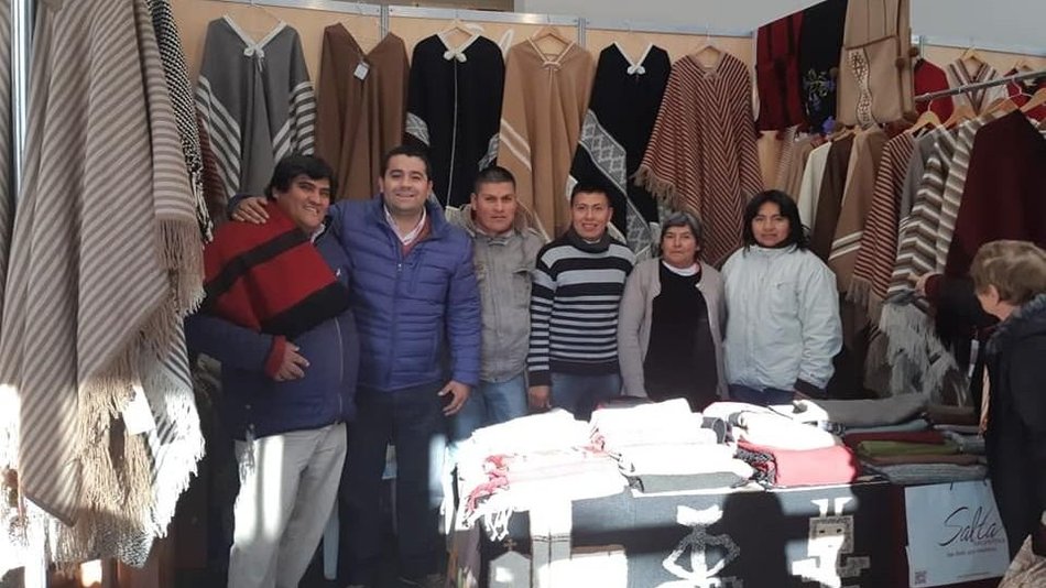 Artesanos de Seclantás, cuna del poncho salteño, galardonados en la Expo Rural de Palermo