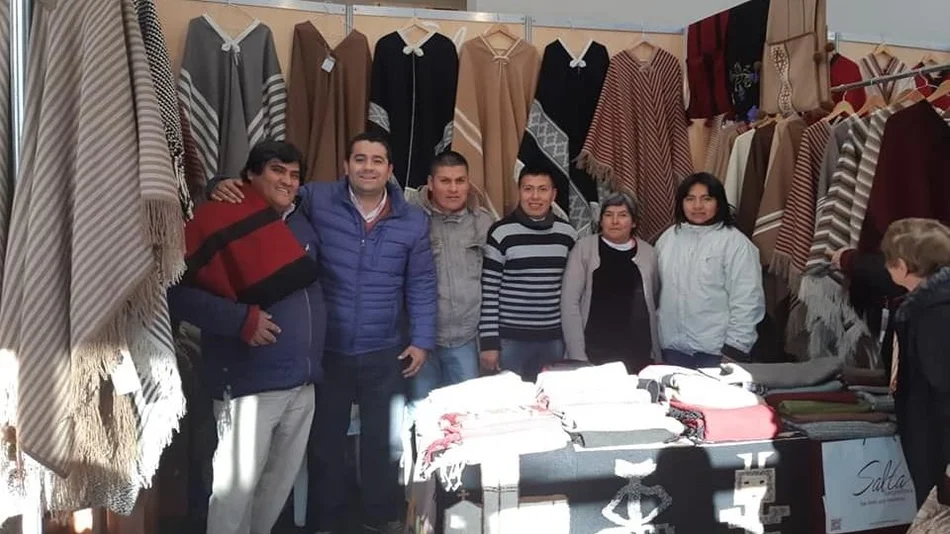 Artesanos de Seclantás, cuna del poncho salteño, galardonados en la Expo Rural de Palermo