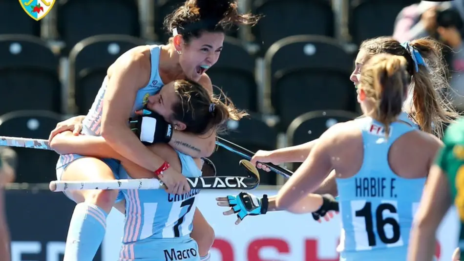 Las Leonas vencieron a Nueva Zelanda 2 a 0 y pasaron a cuartos