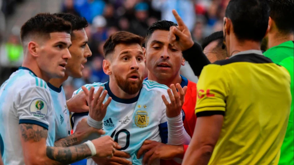 Messi podría recibir hasta 2 años de suspensión por su denuncia contra la Conmebol
