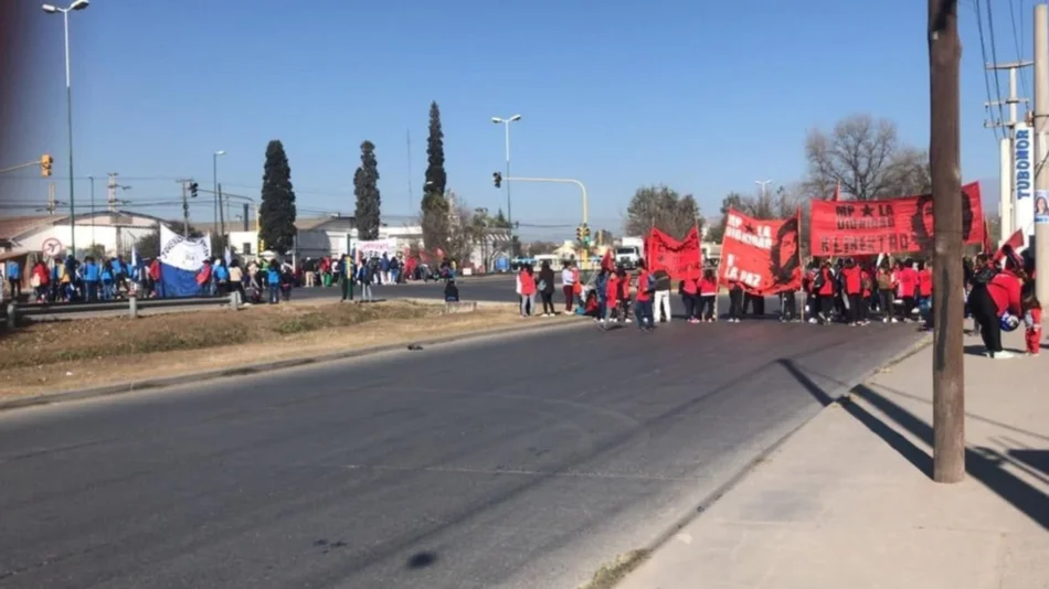 En la ruta 26: al menos 14 detenidos durante un reclamo por tierra, techo y trabajo