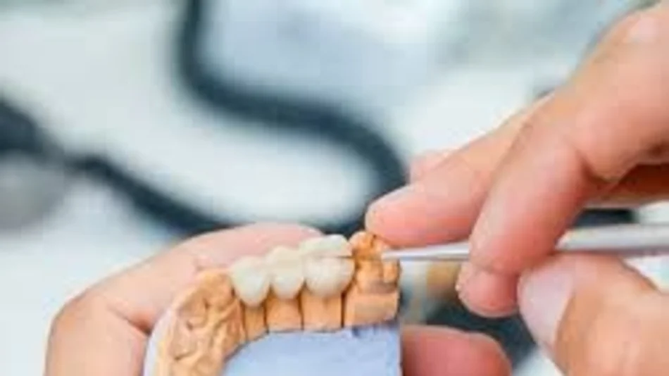 Prótesis dentales y atención de especialistas para vecinos de La Poma