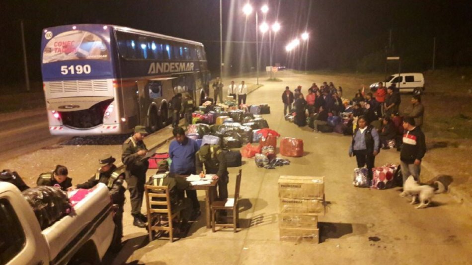 Denuncian que gendarmes robaban y vendían mercadería secuestrada por ellos