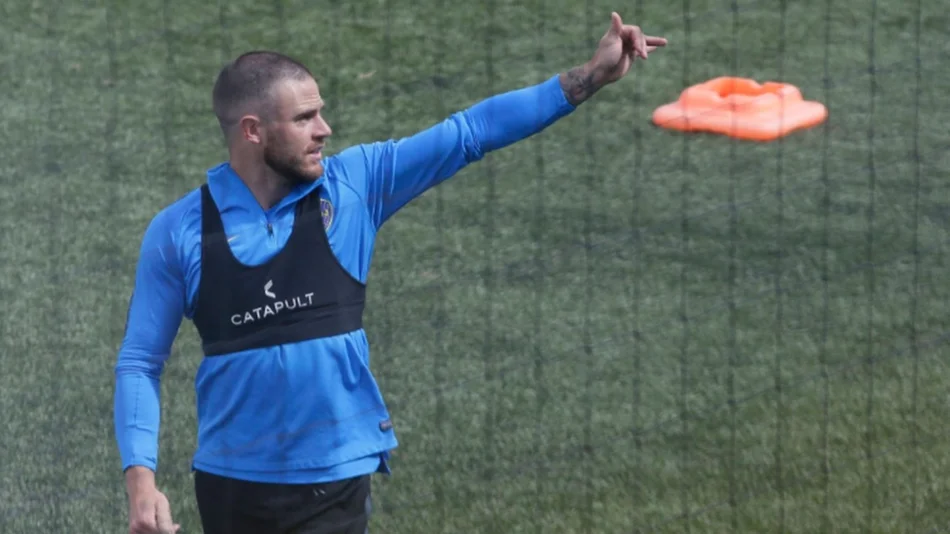 Boca vendió a Nández y busca un “9” que haga olvidar a Benedetto