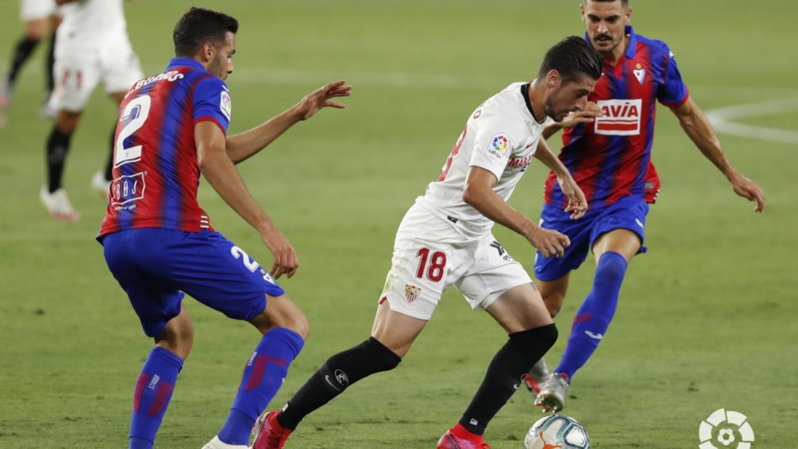 El Sevilla de Banega y Ocampos pudo más que el Eibar de Esteban Burgos