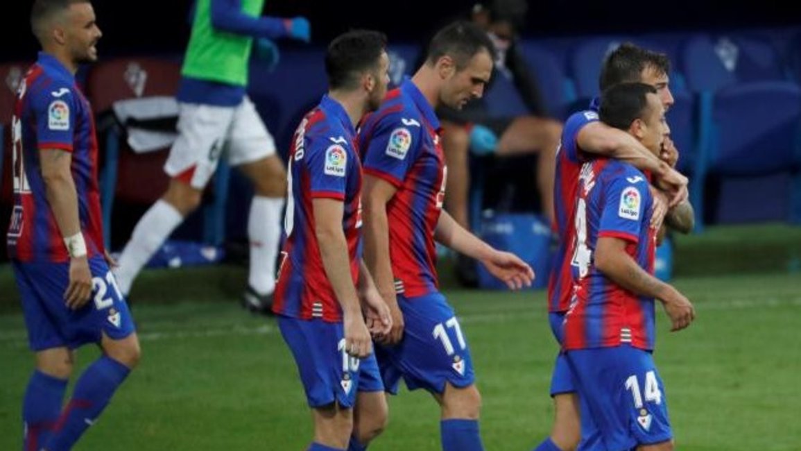 El Eibar del salteños Burgos empató y comienza a zafar del descenso
