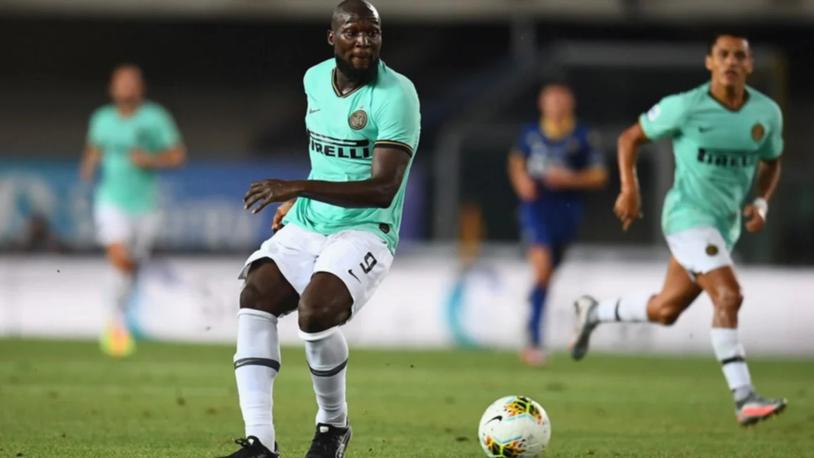 Inter no pudo con Hellas Verona y sigue cuarto en el Calcio