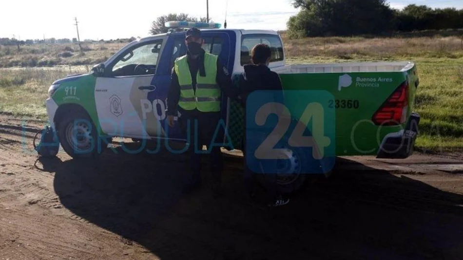 La última foto de Facundo Castro antes de su desaparición junto a uno de los policías investigados