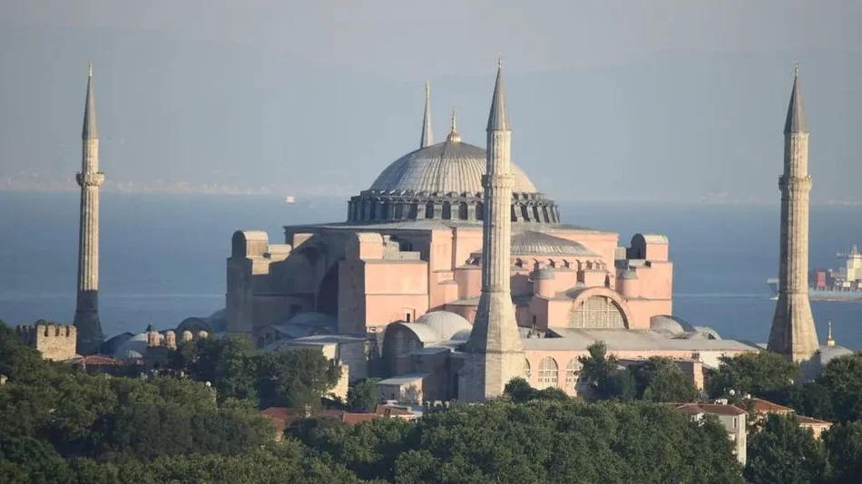 El Papa, muy "dolorido" por la reconversión de la basílica de Santa Sofía de Estambul en mezquita