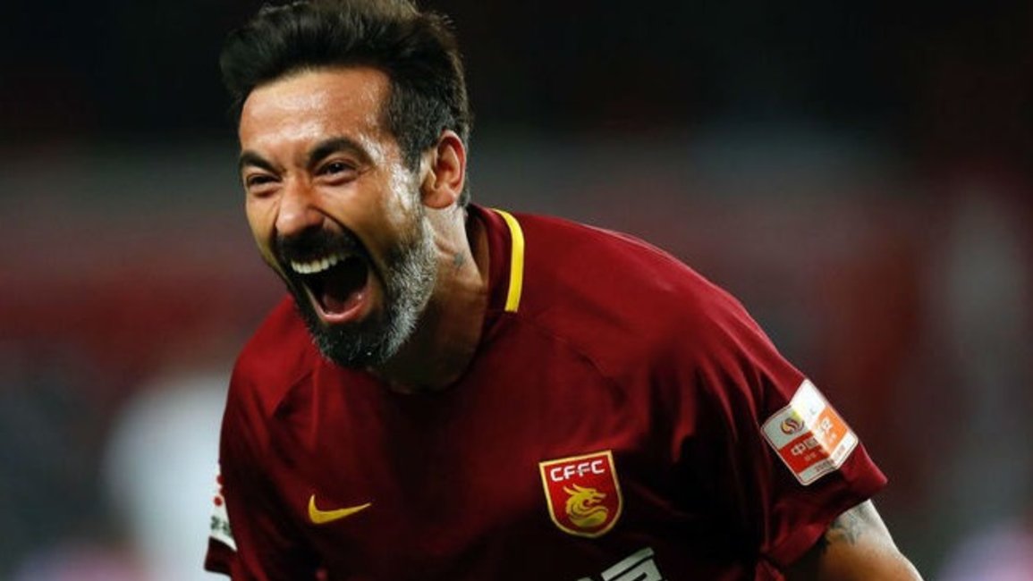 Rosario Central tiene la posibilidad de incorporar a Lavezzi 