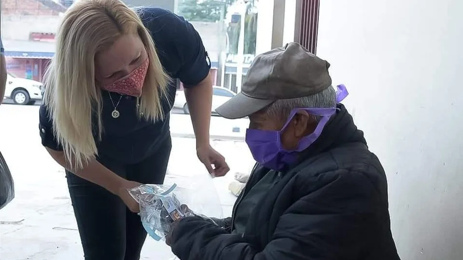 Es desesperante en Orán la realidad de muchos abuelos en situación de calle