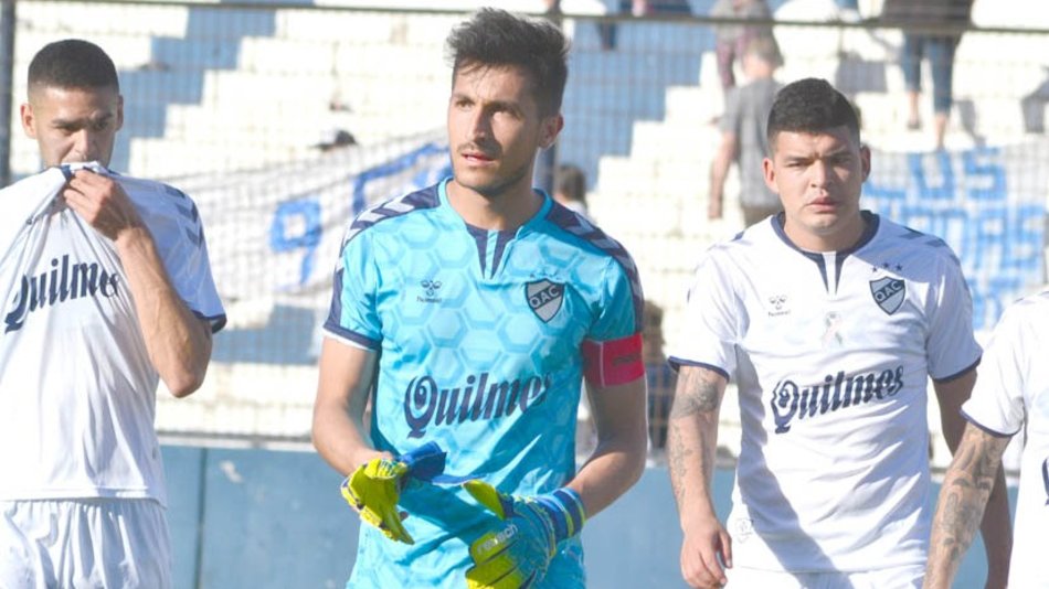 Racing le habría apuntado al arquero de Quilmes