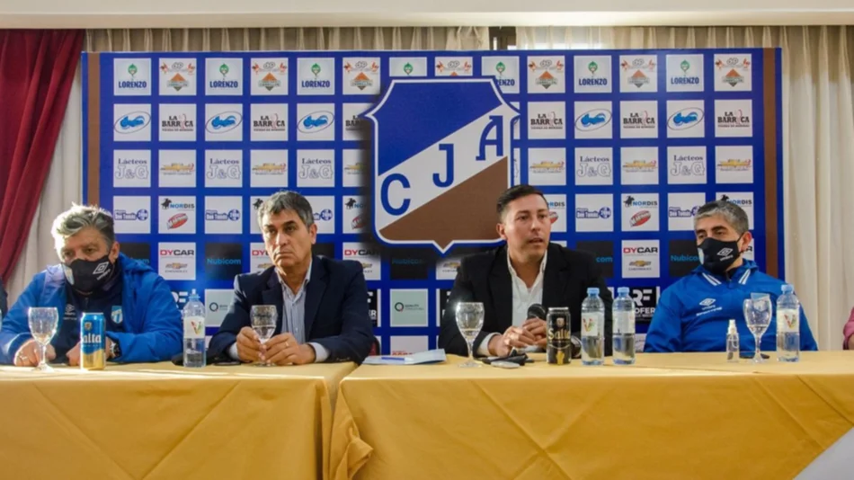 Lazarte: “Vamos a profesionalizar al Centro Juventud Antoniana” 