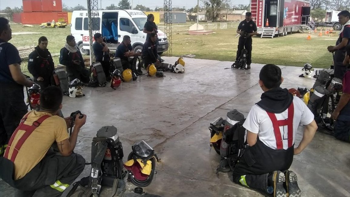Entregaron  varios kits de  bioseguridad  a bomberos