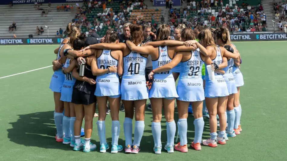  Las Leonas golearon en su debut mundialista