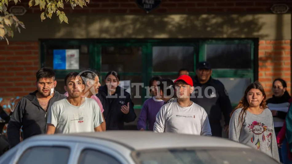 Cinco heridos por un ataque a balinazos en una tarde de tensión en Villa Palacios 