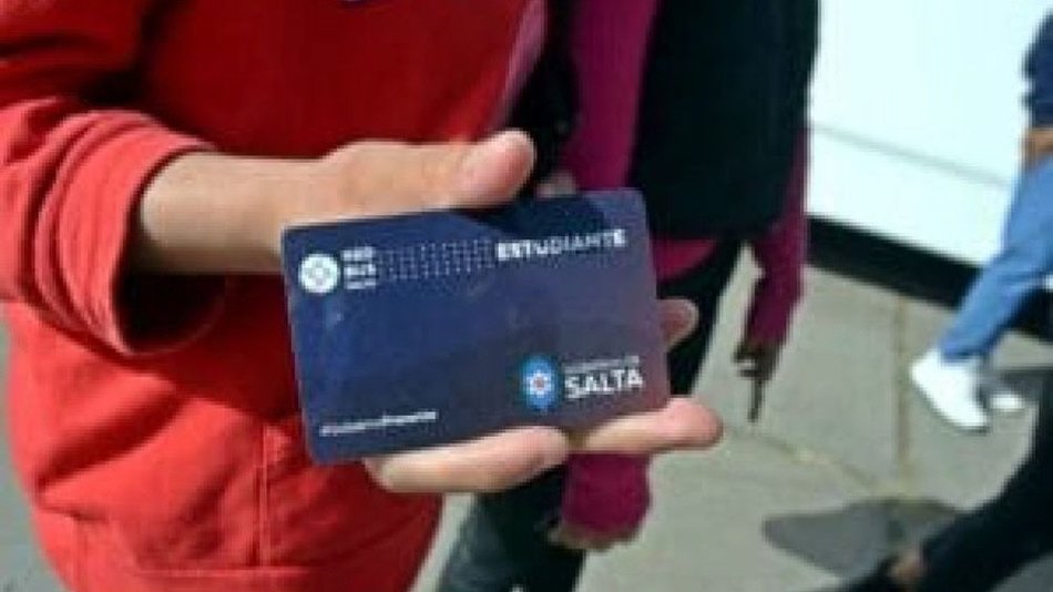 Tarjeta estudiantil, en las líneas urbanas del norte