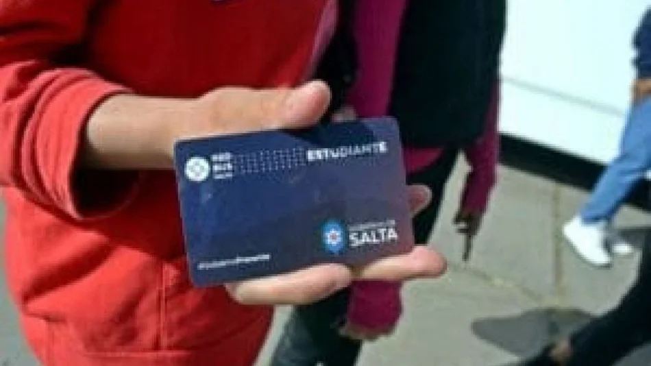 Tarjeta estudiantil, en las líneas urbanas del norte