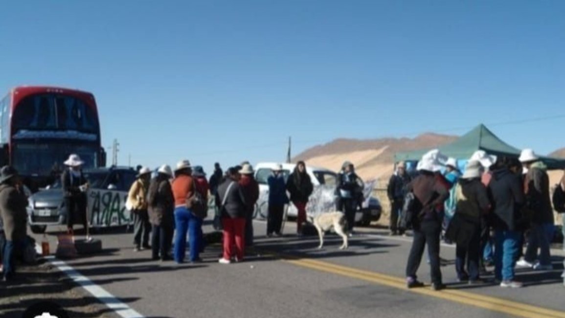 Una turista se descompensó y murió en Jujuy mientras estaba varada en un corte de ruta