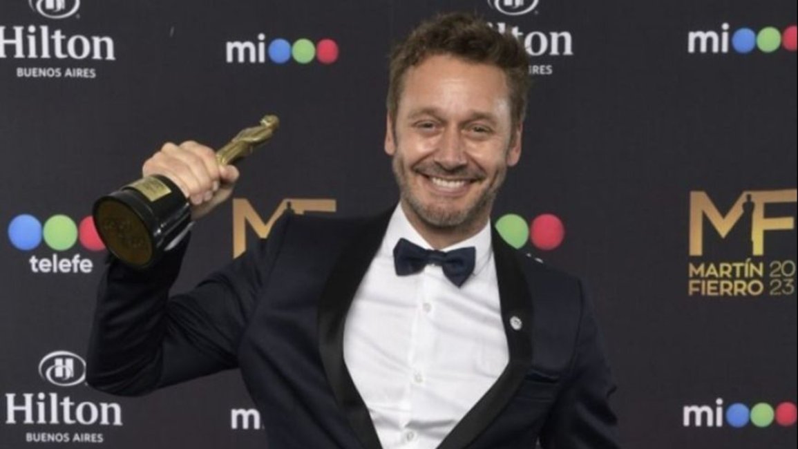 VIDEO. La polémica frase de amor de Benjamín Vicuña en los Martín Fierro, ¿dedicada a Pampita?