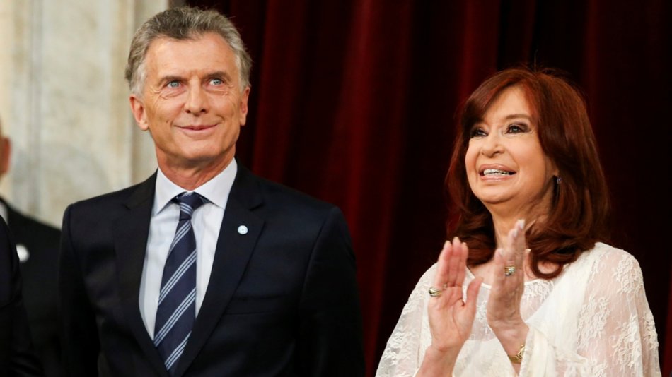 Cristina, contra Macri por el gasoducto Néstor Kirchner: "Ahora se entiende por qué su mamá lo castigaba por mentir"