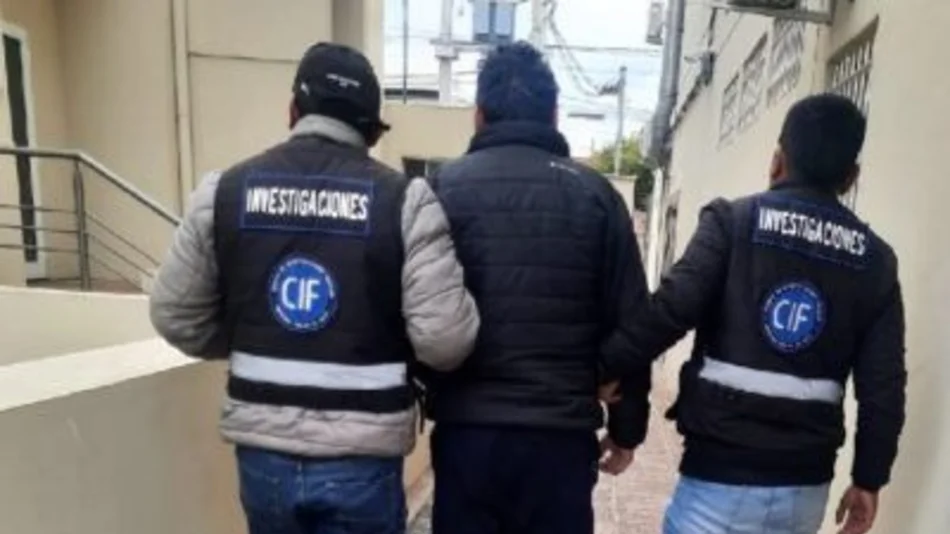 Tras un allanamiento, detuvieron a un hombre sospechoso de participar en el robo a la Caja de Abogados